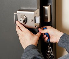 City Locksmith Store North Miami, FL 305-894-5982 City Locksmith Store North Miami, FL 305-894-5982